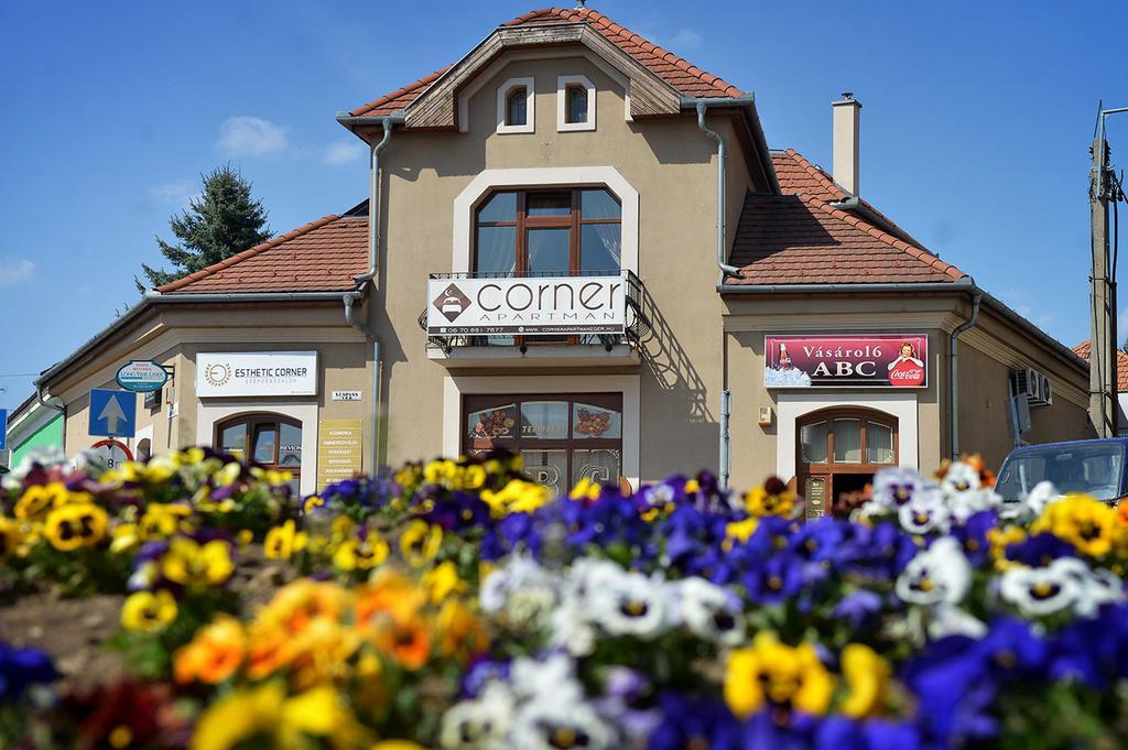 Corner Apartman Eger Exterior photo